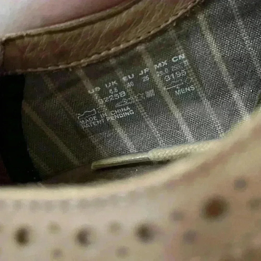 timberland tan dressy loafers in great condition mens‎ size 7